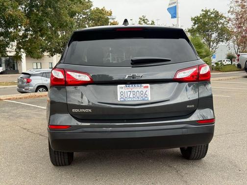 2021 Chevrolet Equinox LS