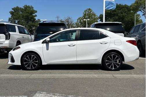 2017 Toyota Corolla SE