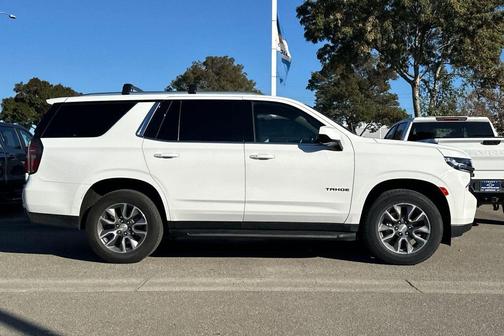 2022 Chevrolet Tahoe LS