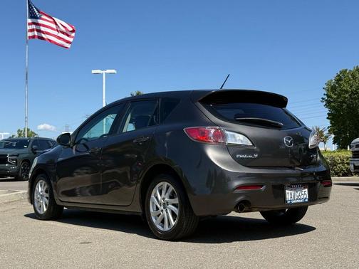 Graphite Mica 2013 Mazda Mazda3 i Touring