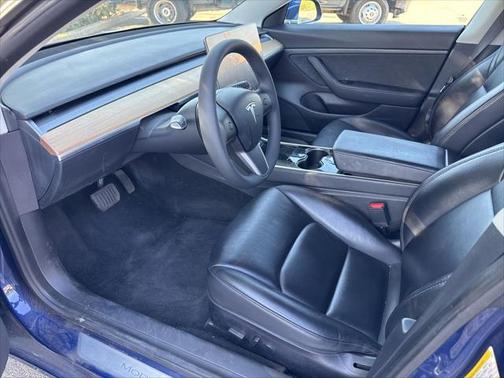 2020 Tesla Model 3 Standard Range
