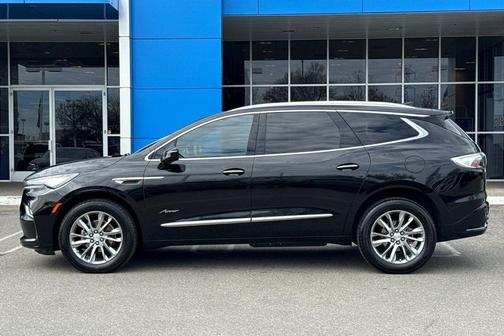 2022 Buick Enclave FWD Avenir