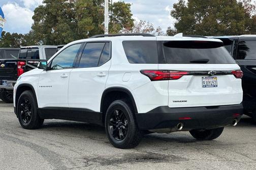 2023 Chevrolet Traverse LS