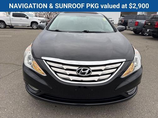 2013 Hyundai SONATA SE