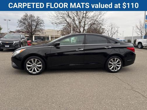 2013 Hyundai SONATA SE