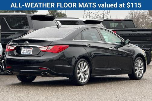 2013 Hyundai SONATA SE