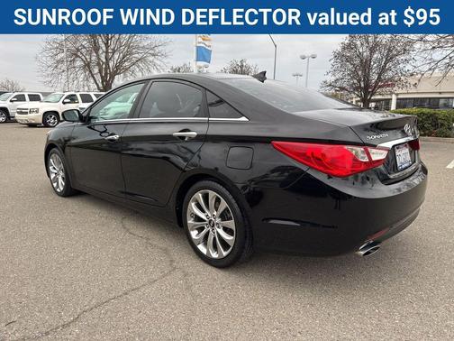 2013 Hyundai SONATA SE