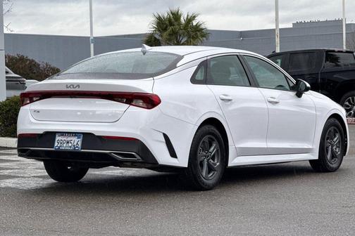 2022 Kia K5 LX