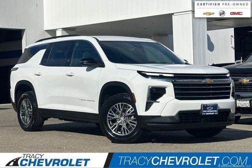 2025 Chevrolet Traverse LT