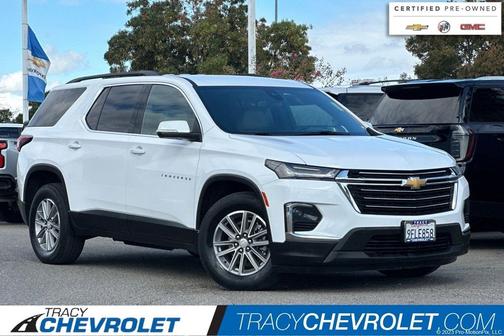 2023 Chevrolet Traverse LT Leather