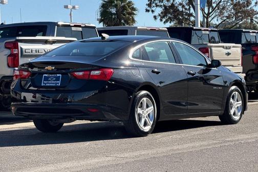 2023 Chevrolet Malibu 1LS