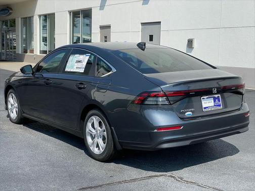 2025 Honda Accord LX 1.5T