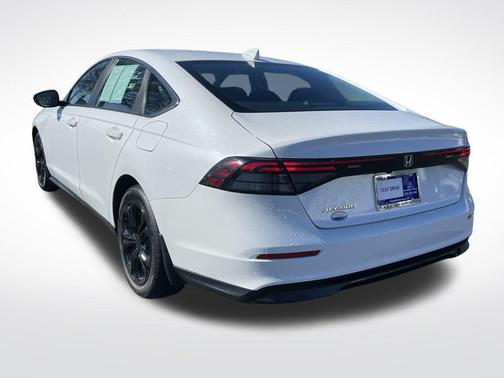 2024 Honda Accord LX 1.5T