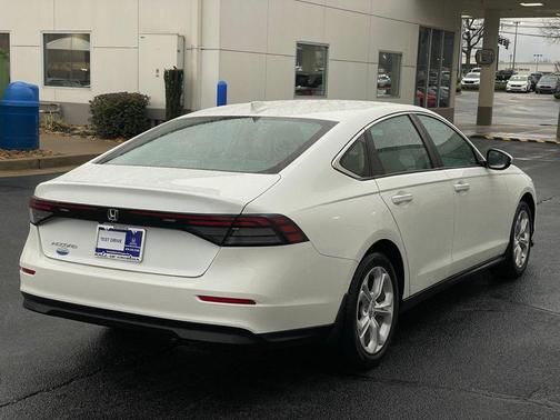 2024 Honda Accord LX 1.5T