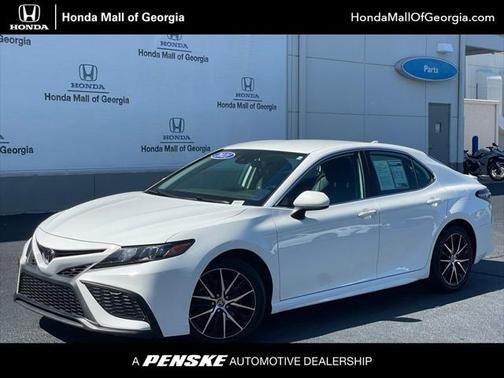 2021 Toyota Camry SE