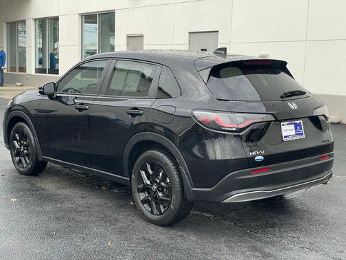 2023 Honda HR-V 2WD Sport