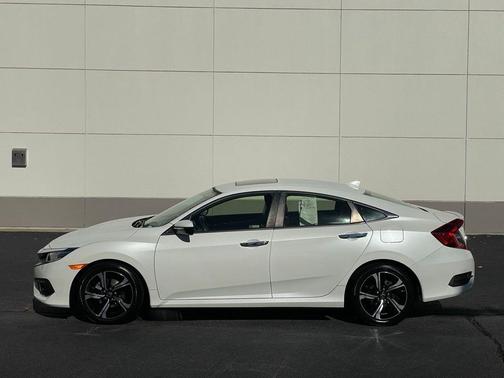 2018 Honda Civic Touring
