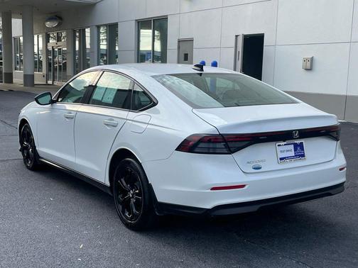 2025 Honda Accord Sport SE 1.5T