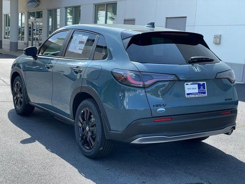 2026 Honda HR-V 2WD Sport