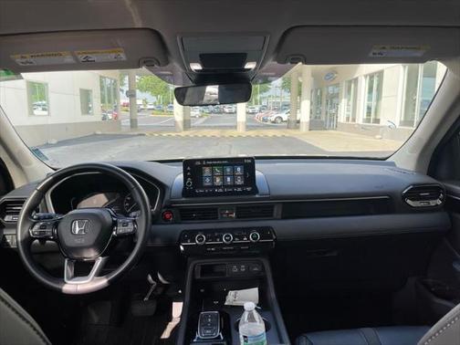 2023 Honda Pilot 2WD EX-L 8 Passenger