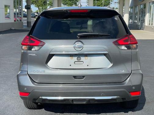 2020 Nissan Rogue SL