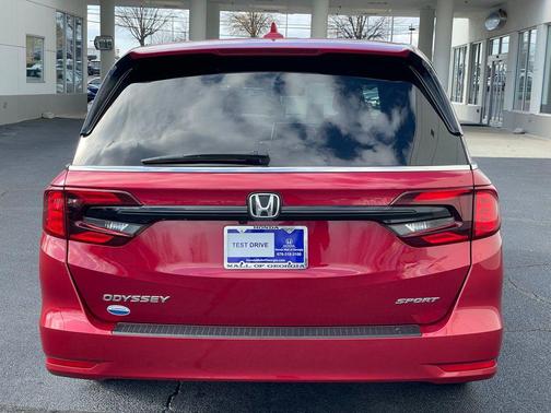 2023 Honda Odyssey Sport
