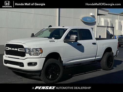 2024 RAM 2500 Big Horn Crew Cab 4x4 6'4' Box