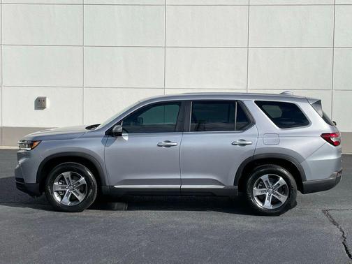 2024 Honda Pilot EX-L 7 Passenger