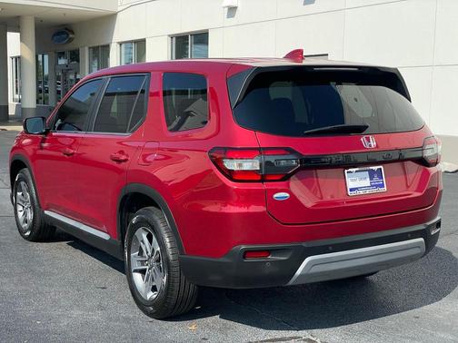 2023 Honda Pilot 2WD EX-L 8 Passenger