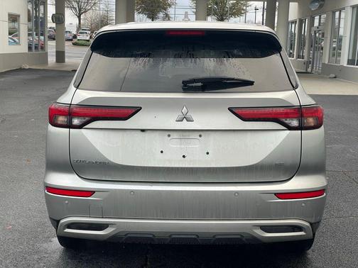 2024 Mitsubishi Outlander SE 2.5 2WD