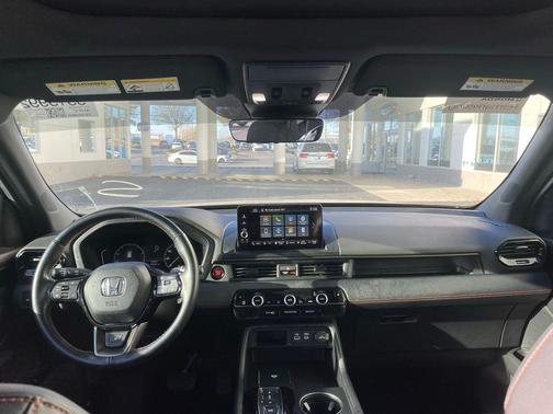 2024 Honda Pilot TrailSport