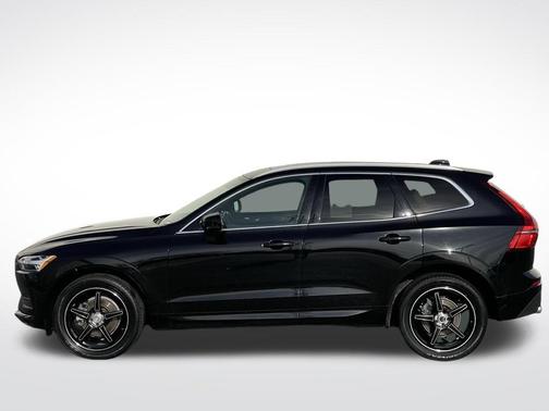 2020 Volvo XC60 T5 Momentum
