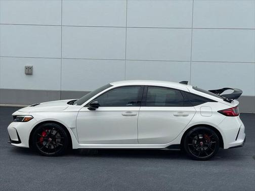 2024 Honda Civic Type R Base