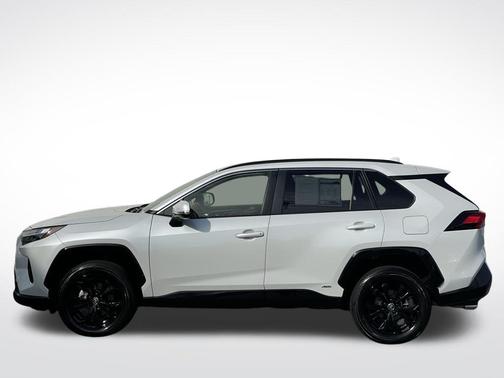 2024 Toyota RAV4 Hybrid SE