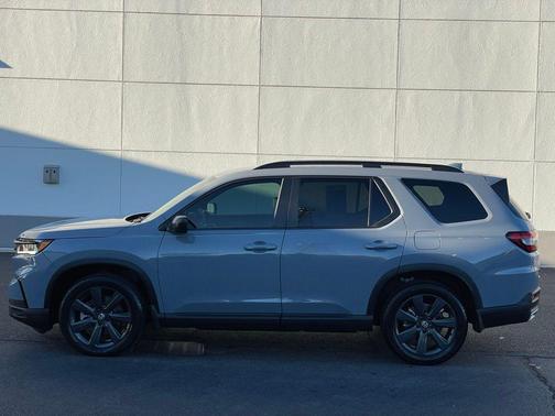 2025 Honda Pilot Sport