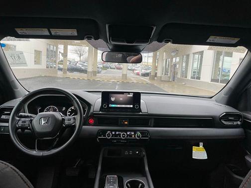 2025 Honda Pilot Sport