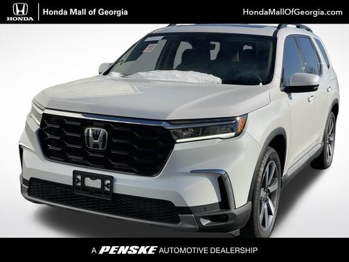 2025 Honda Pilot Touring 8-Passenger