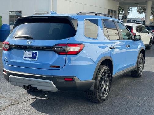 2025 Honda Pilot TrailSport