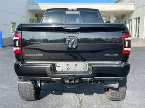 2021 RAM 2500 Laramie Crew Cab 4x4 6'4' Box