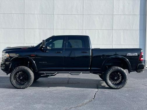 2021 RAM 2500 Laramie Crew Cab 4x4 6'4' Box