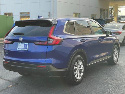 2025 Honda CR-V LX 2WD