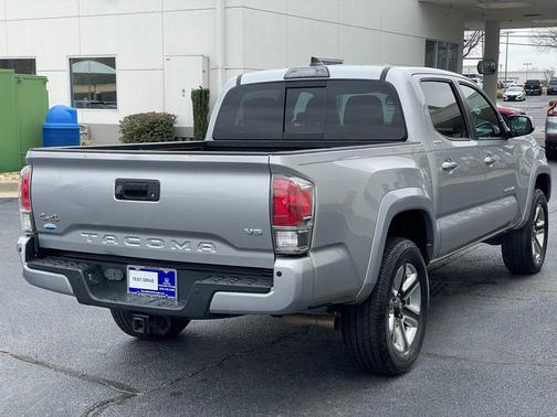 2017 Toyota Tacoma Limited