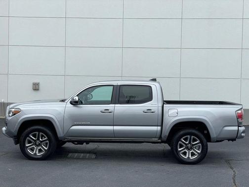 2017 Toyota Tacoma Limited
