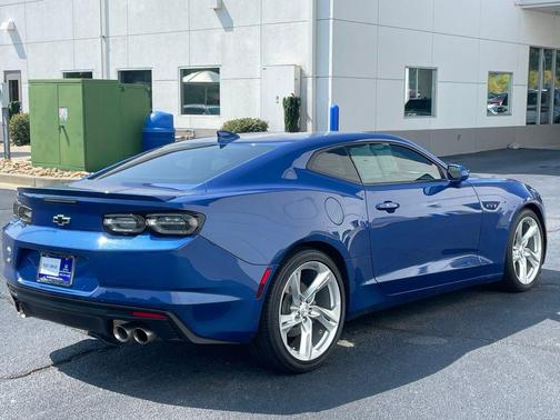 2022 Chevrolet Camaro RWD Coupe LT1