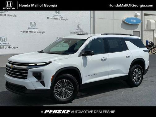 2024 Chevrolet Traverse LT