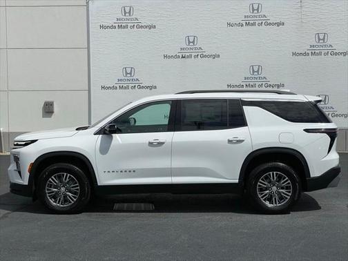 2024 Chevrolet Traverse LT
