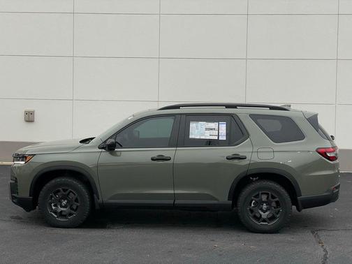 2026 Honda Pilot TrailSport
