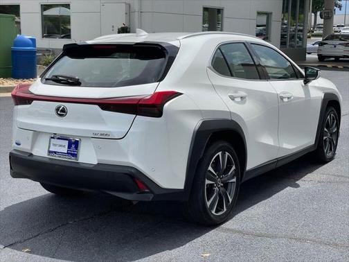 2021 Lexus UX 200 Base