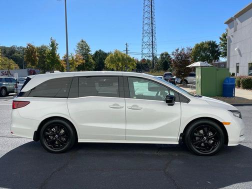 2023 Honda Odyssey Sport