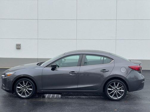 2018 Mazda Mazda3 Touring